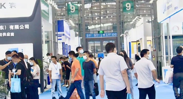 展会人流.png 展会人流.png